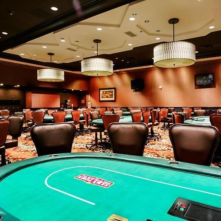 Sam'S Town Hotel And Gambling Hall Las Vegas Exterior photo