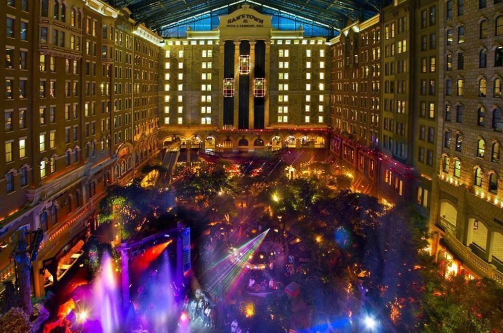 Sam'S Town Hotel And Gambling Hall Las Vegas Exterior photo